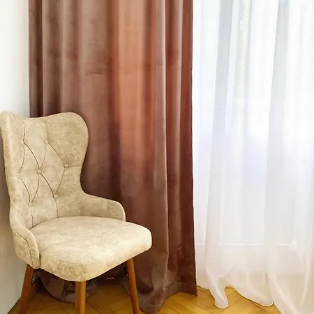 Central Apartament Apartment *