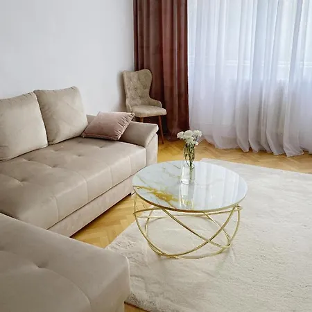 شقة Central Apartament